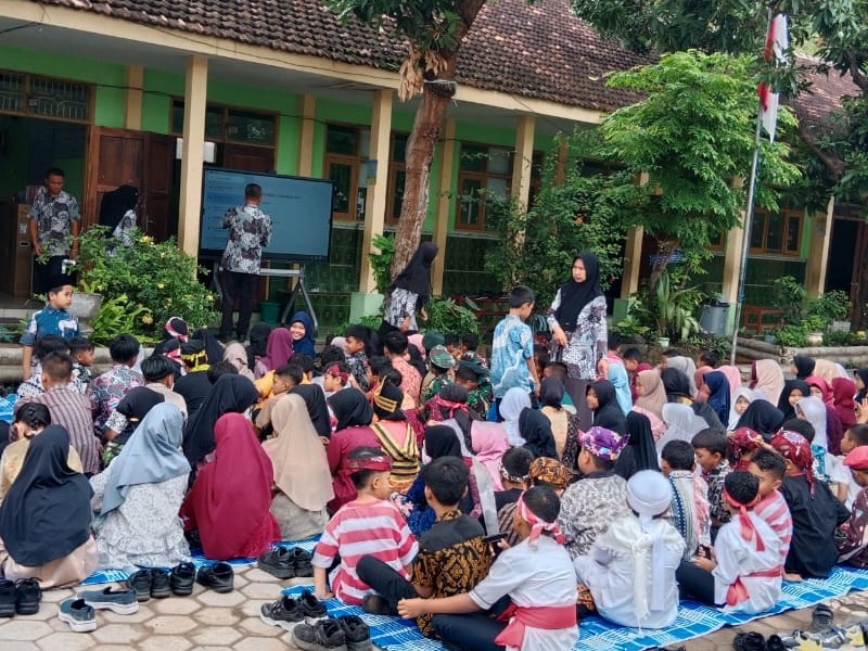 Peringatan Hari Pahlawan